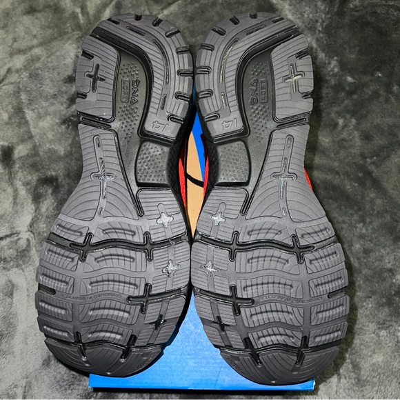 Size 12 Brooks Men's Ghost 14 Running Shoes - RED - Picture 2 of 13